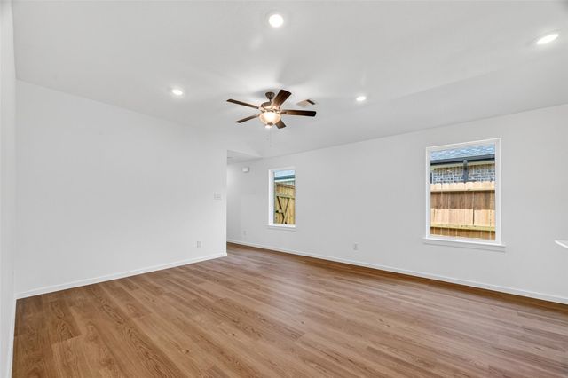 3529 Longhorn Valley Street, League City, TX 77511