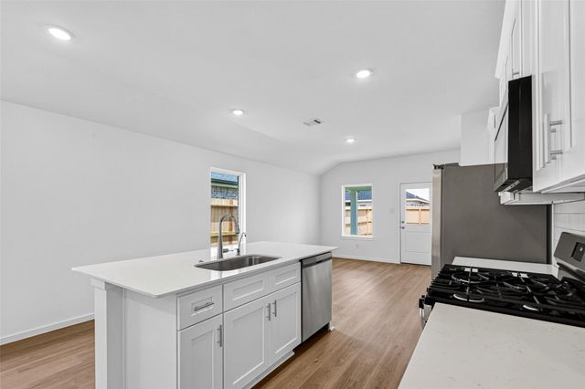 3529 Longhorn Valley Street, League City, TX 77511