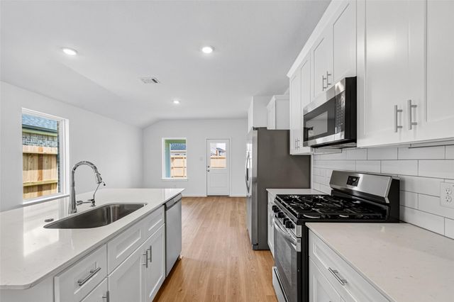 3529 Longhorn Valley Street, League City, TX 77511