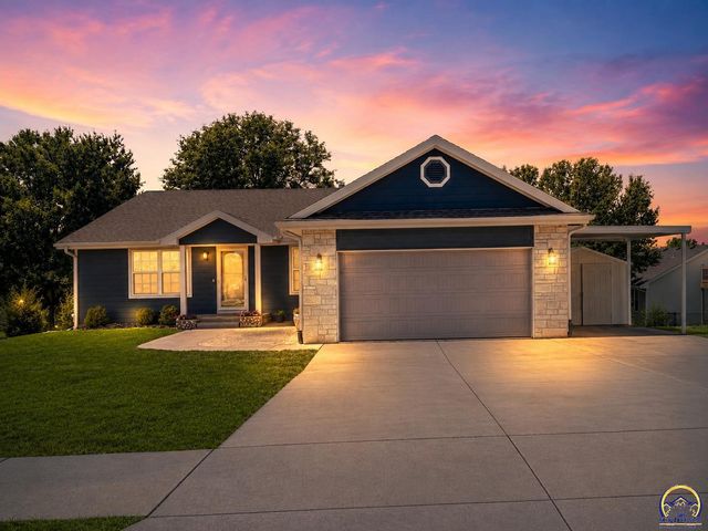 4105 SW Cambridge AVE, Topeka, KS 66610