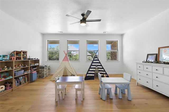 381 Creek Bend Drive, Aledo, TX 76008