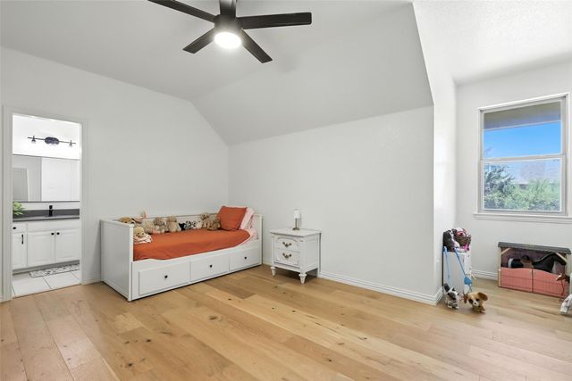 381 Creek Bend Drive, Aledo, TX 76008