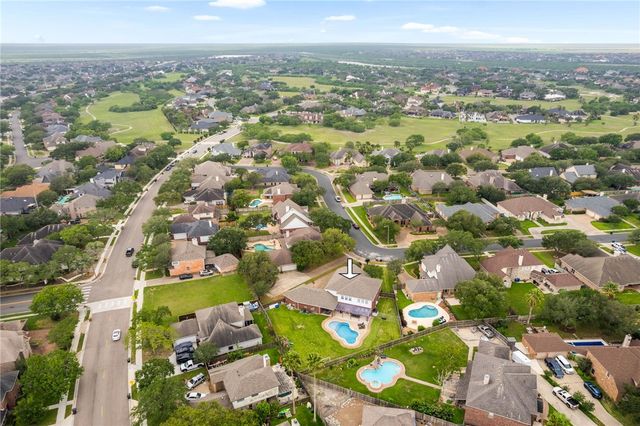 6252 Lemans Dr, Corpus Christi, TX 78414