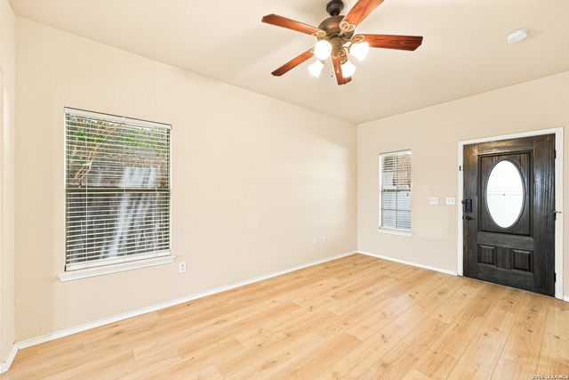 6918 Sabine, San Antonio, TX 78242