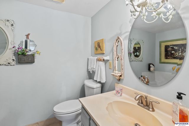 12727 W Dodge Road, Omaha, NE 68154
