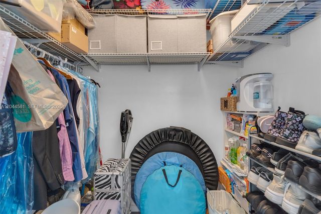 7441 Wayne Avenue 10H, Miami Beach, FL 33141