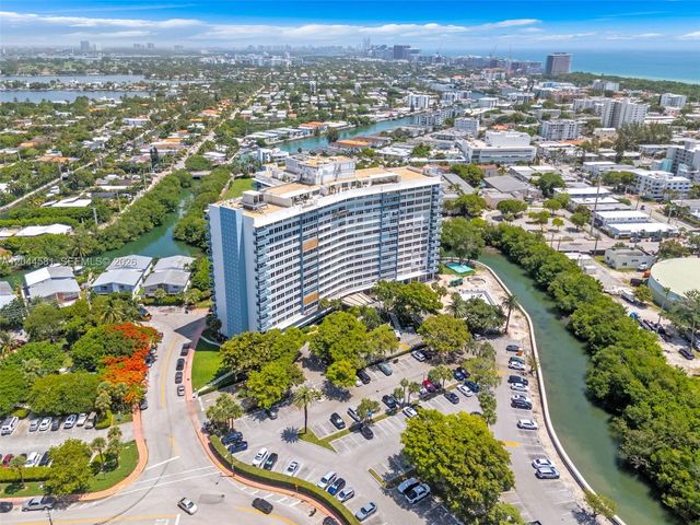 7441 Wayne Avenue 10H, Miami Beach, FL 33141