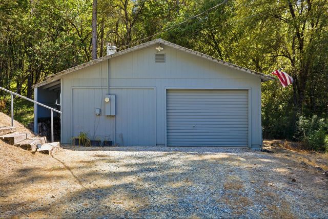 5281 Hidden Hollow Dr, Placerville, CA 95667