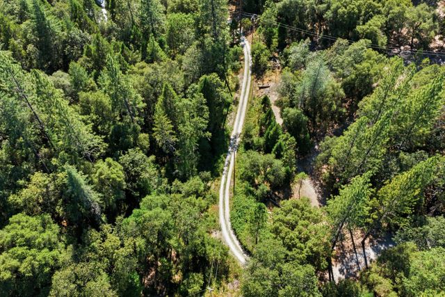 5281 Hidden Hollow Dr, Placerville, CA 95667