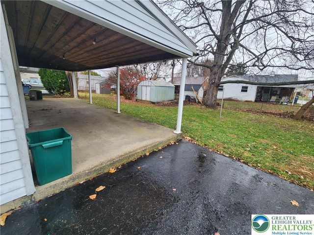 1631 North Boulevard, Bethlehem City, PA 18017