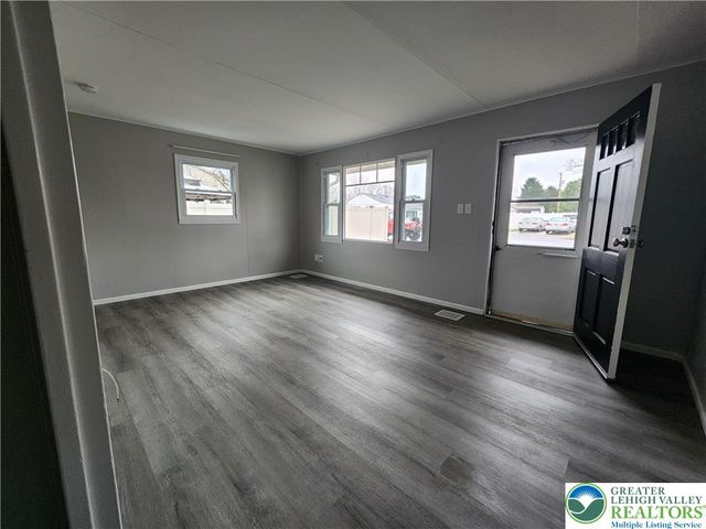 1631 North Boulevard, Bethlehem City, PA 18017