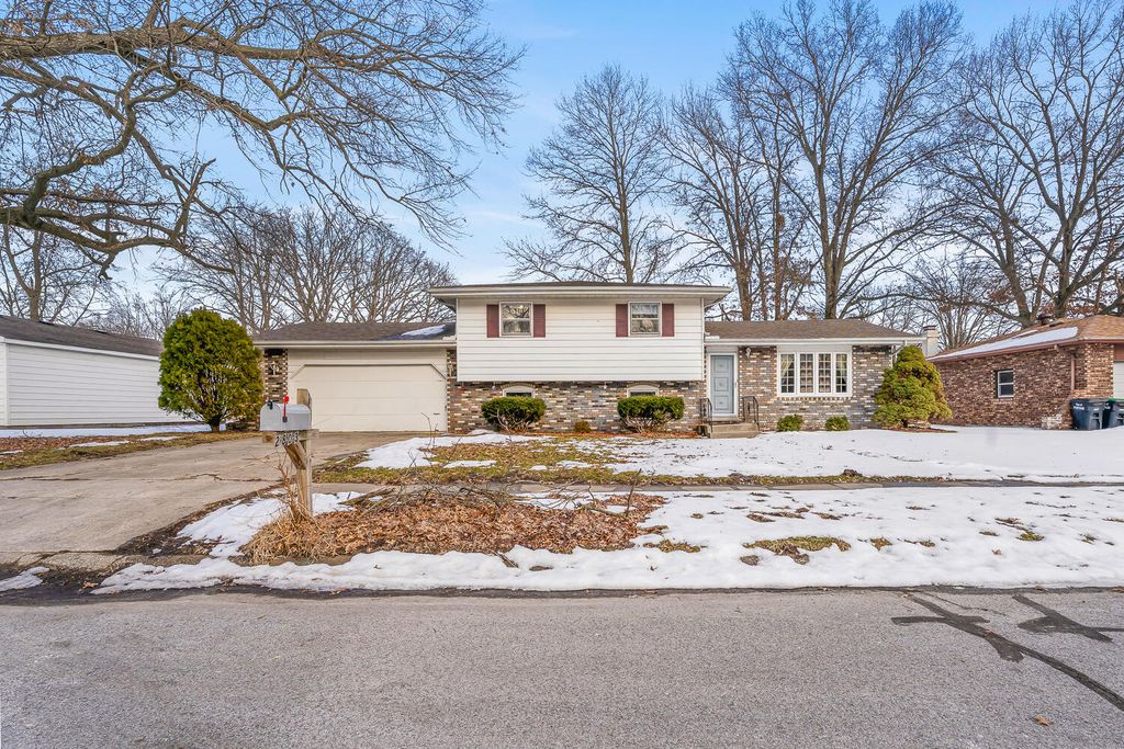 2803 Teresa Street, Portage, IN 46368