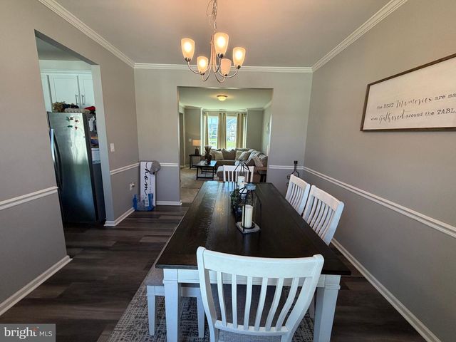 1 TWAIN ST, Gerrardstown, WV 25420