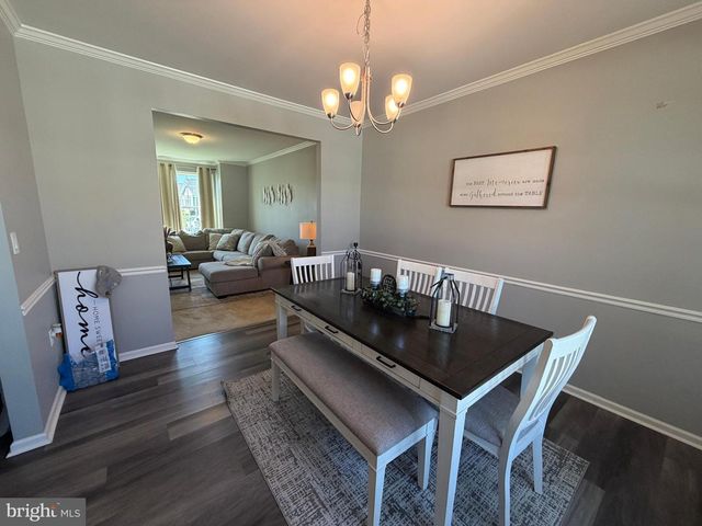 1 TWAIN ST, Gerrardstown, WV 25420