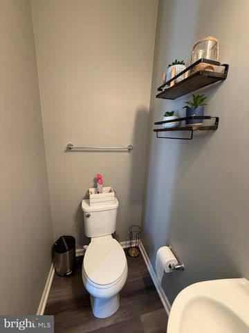 1 TWAIN ST, Gerrardstown, WV 25420