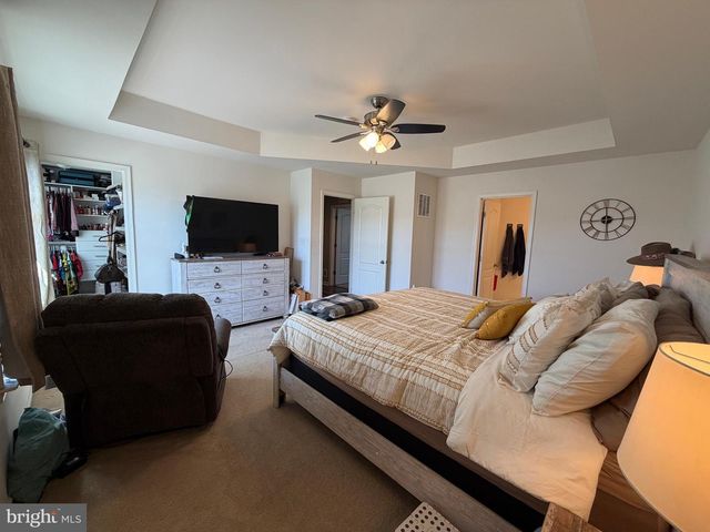 1 TWAIN ST, Gerrardstown, WV 25420