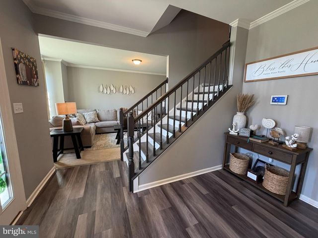 1 TWAIN ST, Gerrardstown, WV 25420