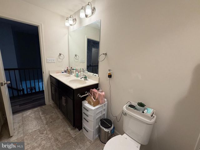 1 TWAIN ST, Gerrardstown, WV 25420