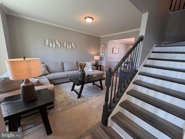 1 TWAIN ST, Gerrardstown, WV 25420