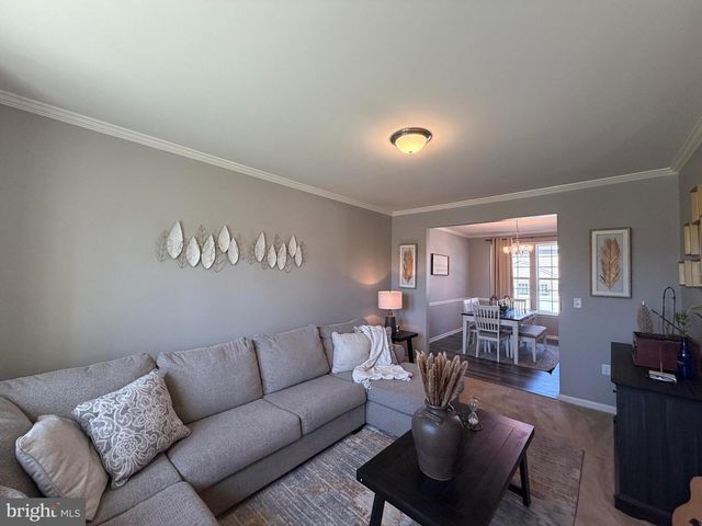 1 TWAIN ST, Gerrardstown, WV 25420