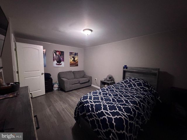 1 TWAIN ST, Gerrardstown, WV 25420