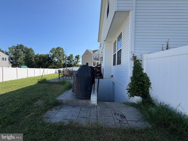1 TWAIN ST, Gerrardstown, WV 25420