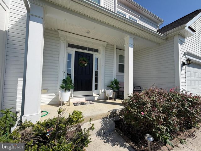 1 TWAIN ST, Gerrardstown, WV 25420