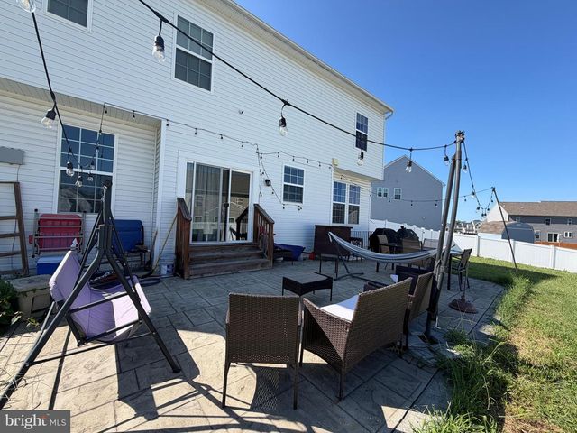 1 TWAIN ST, Gerrardstown, WV 25420