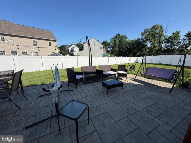 1 TWAIN ST, Gerrardstown, WV 25420