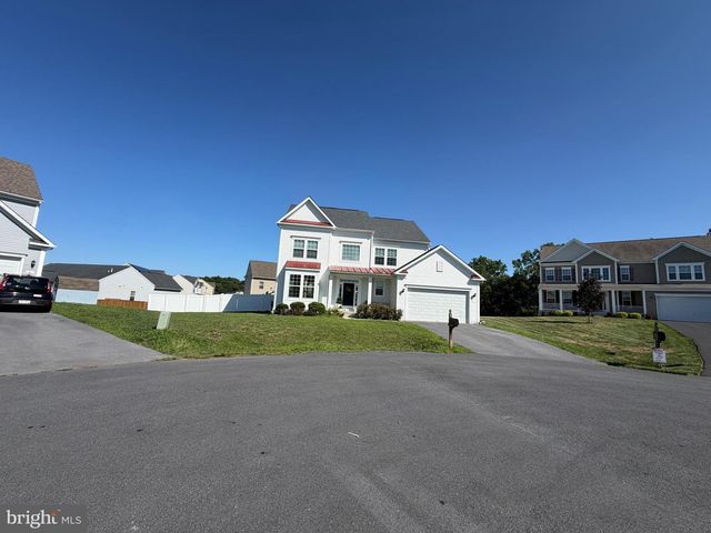 1 TWAIN ST, Gerrardstown, WV 25420