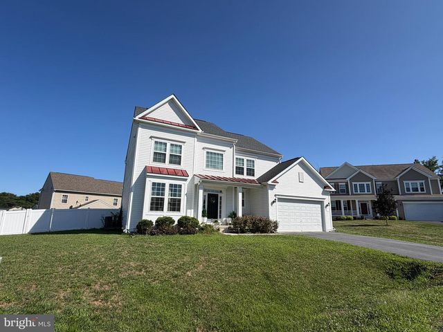 1 TWAIN ST, Gerrardstown, WV 25420