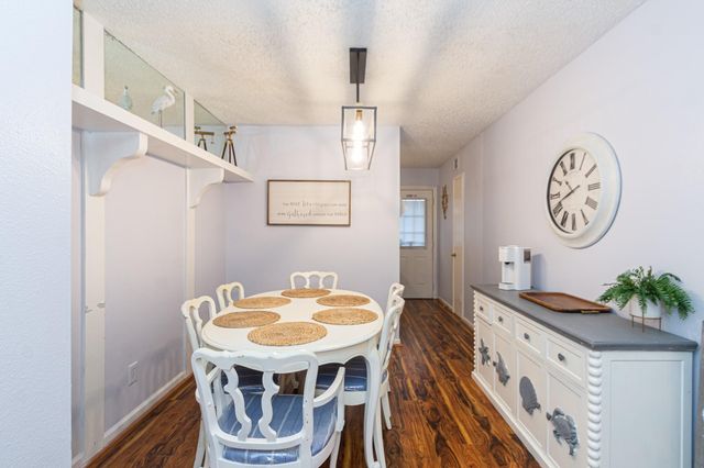 3535 Nasa Rd 1 Parkway 13, Seabrook, TX 77586