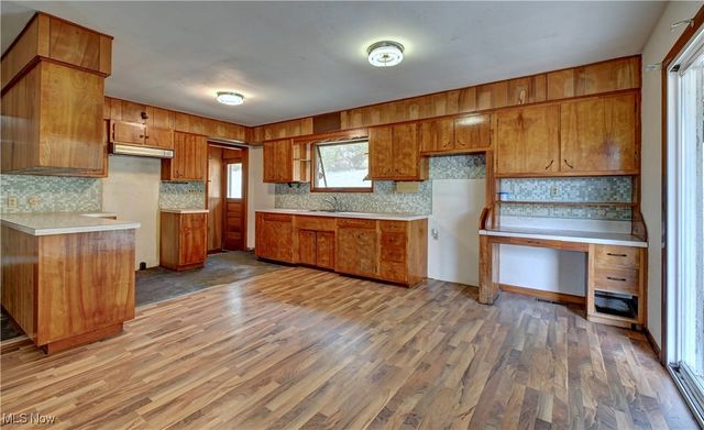 3265 Yorkview Road SW, New Philadelphia, OH 44663