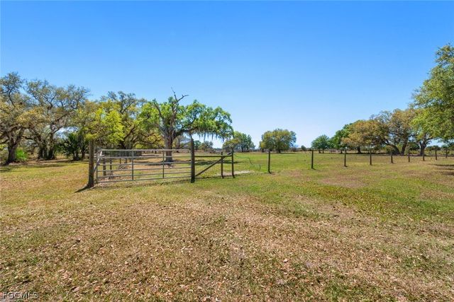 1767 Pollywog Crossover RD, Labelle, FL 33935