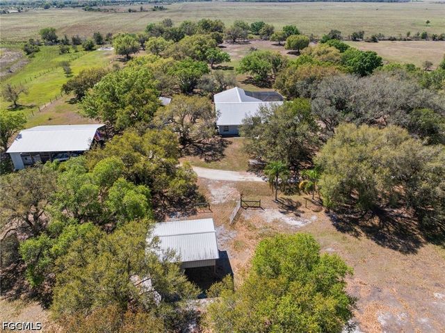 1767 Pollywog Crossover RD, Labelle, FL 33935