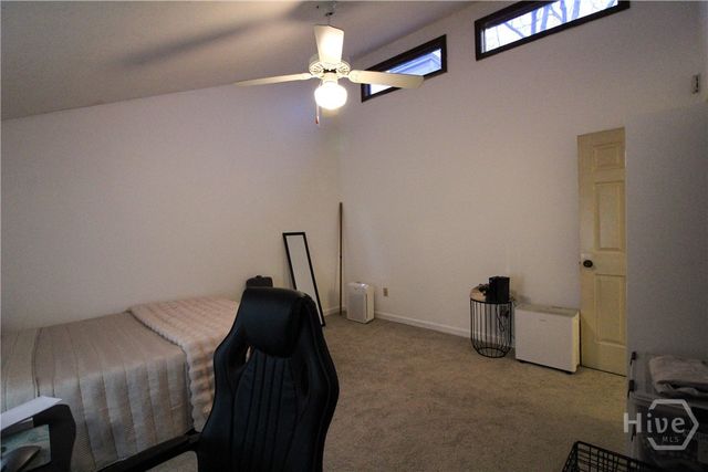 1775 S Milledge 15, Athens, GA 30605