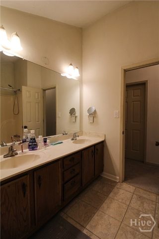 1775 S Milledge 15, Athens, GA 30605