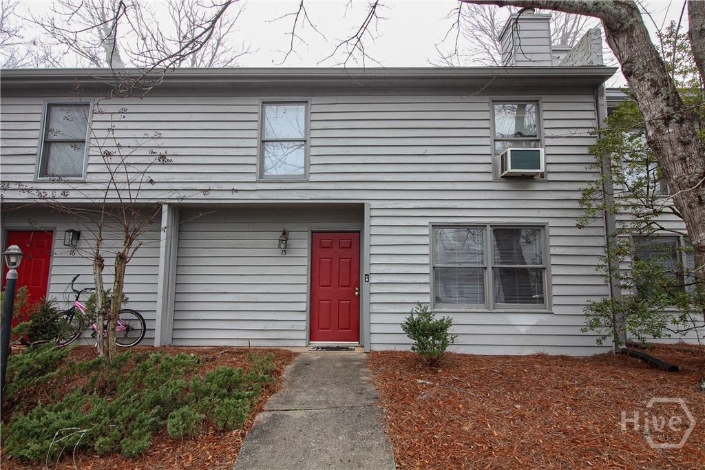 1775 S Milledge 15, Athens, GA 30605