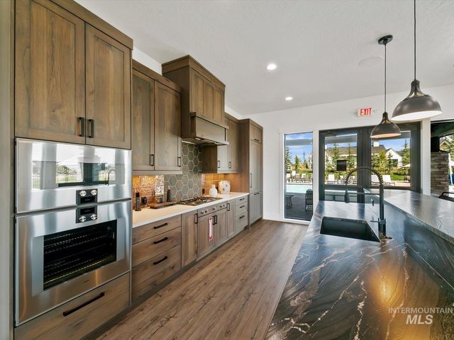 3689 N Templeton Way, Eagle, ID 83616