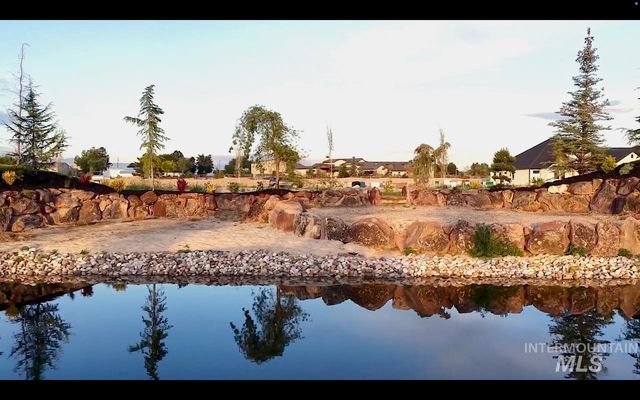 3689 N Templeton Way, Eagle, ID 83616