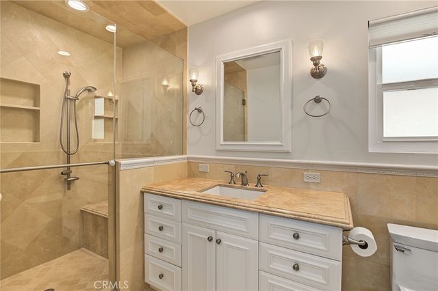 18220 Clark Street, Tarzana, CA 91356