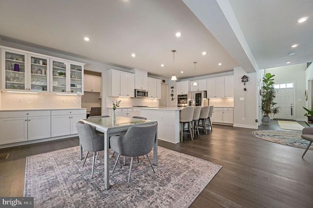 95 HEMPSTEAD DR, Newark, DE 19702