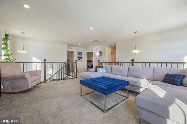 95 HEMPSTEAD DR, Newark, DE 19702