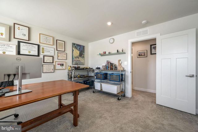 95 HEMPSTEAD DR, Newark, DE 19702