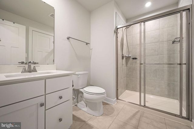 95 HEMPSTEAD DR, Newark, DE 19702