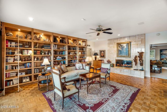 8219 N CHARLES Drive, Paradise Valley, AZ 85253