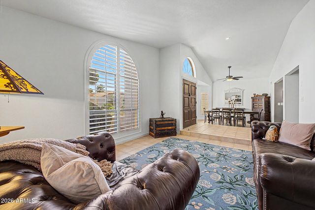 10518 E TERRA Drive, Scottsdale, AZ 85258