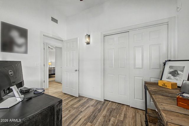 10518 E TERRA Drive, Scottsdale, AZ 85258