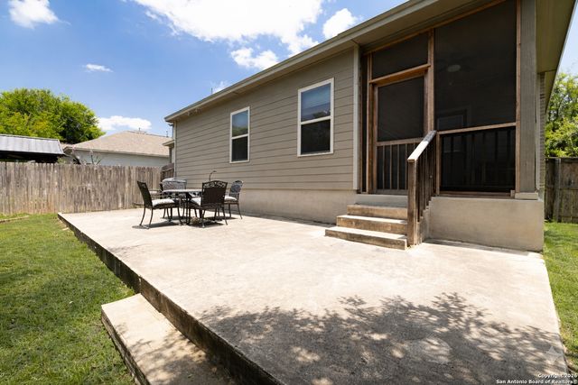 451 Tequila Ranch, San Antonio, TX 78245