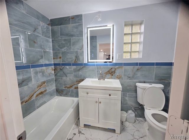 6 Palos Place, Buffalo, NY 14215